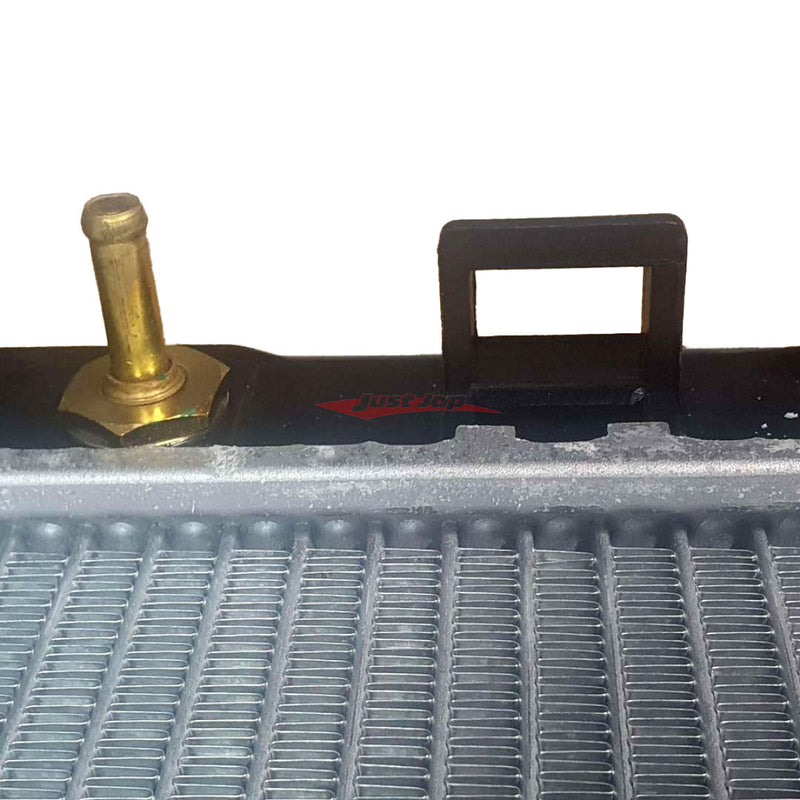 TBAP Genuine Style Replacement Radiator (Width 738mm) Fits Nissan M35 Stagea & V35 Skyline (Electric Radiator Cooling Fans / Rectangle Fan Shroud Locating Holes)