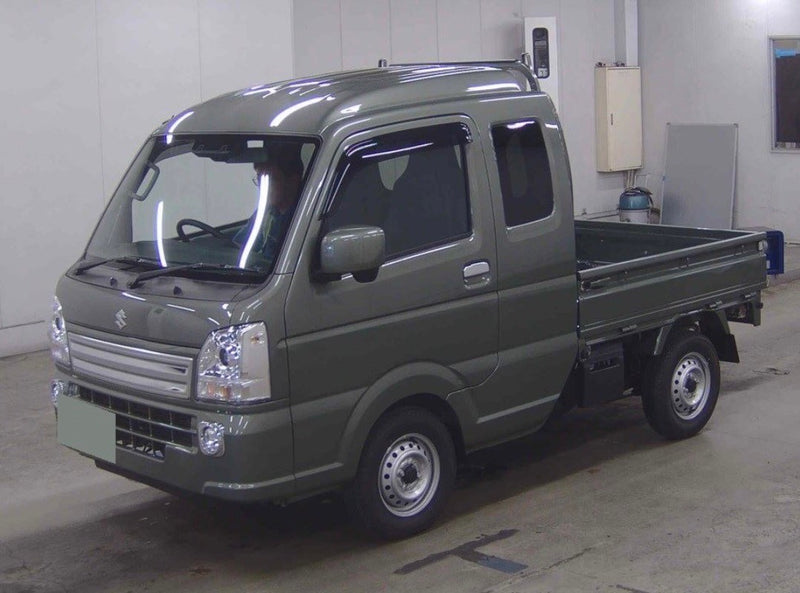 Suzuki Super Carry DA16T 2026, 5 Speed Manual 4x4, under 10km!