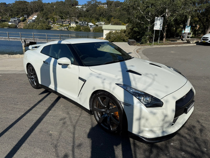 Nissan R35 GTR "Premium"  229,xxxkm, Extensive Maintenance Carried Out