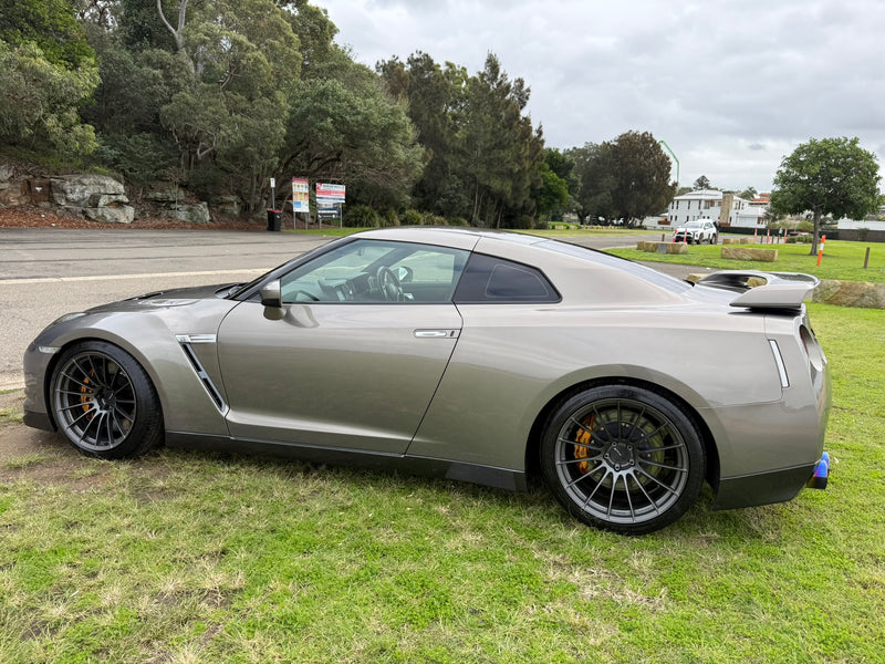 Nissan R35 GTR, Titanium, 58,xxxKM, LOTS JDM EXTRAS!