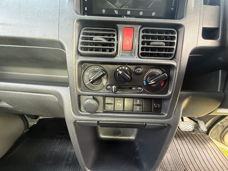 Suzuki Super Carry 2024 2WD Auto 37,xxxKM