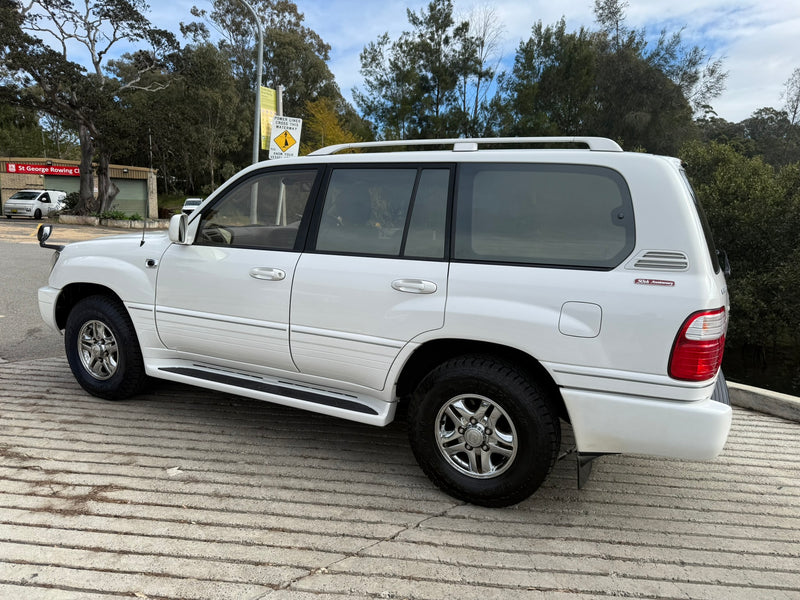 Toyota 100 Series Landcruiser Cygnus, 79,xxxKM NSW Rego
