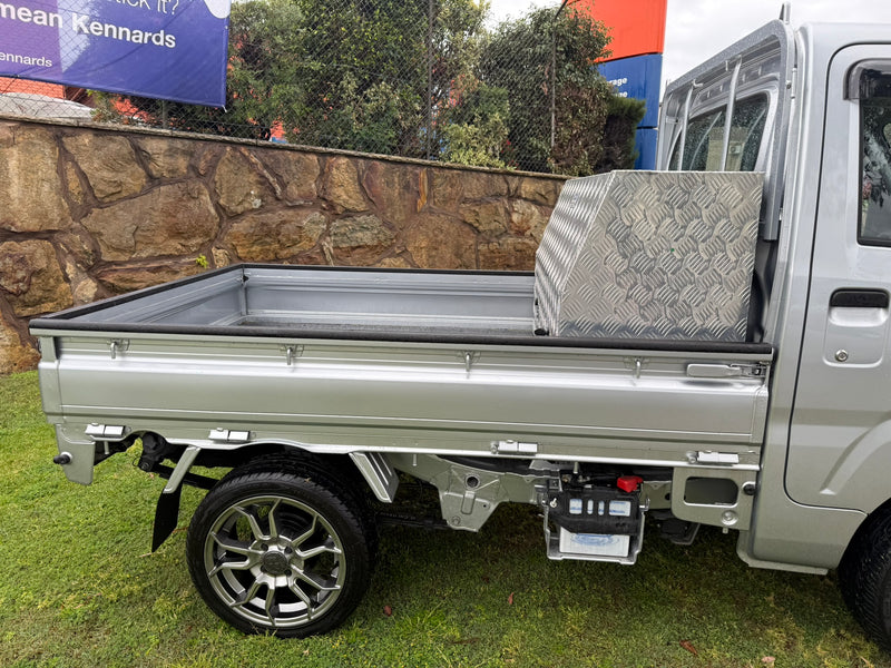 Daihatsu S510 Hijet Auto 4x4, 11,xxxKM