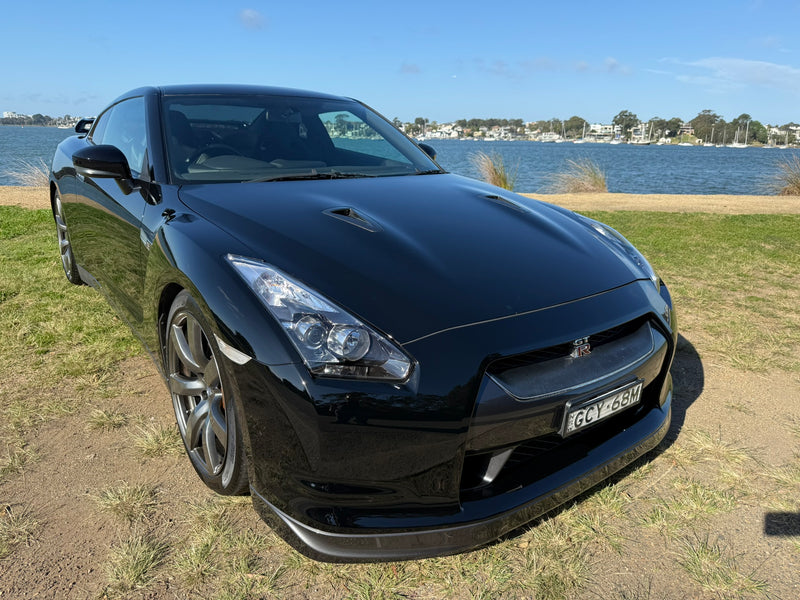 Nissan R35 GTR "Pure" Black, Genuine 72,xxxKM, Fully Serviced
