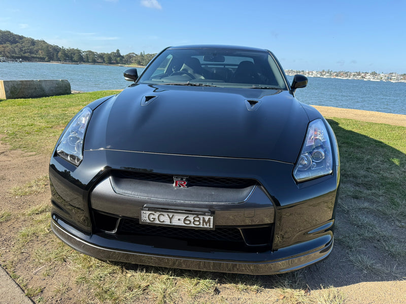 Nissan R35 GTR "Pure" Black, Genuine 72,xxxKM, Fully Serviced