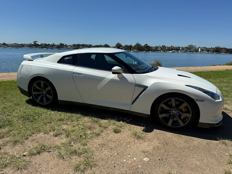 Nissan R35 GT-R Black Edition 47,xxxkm Greddy Exhaust, HKS BOV