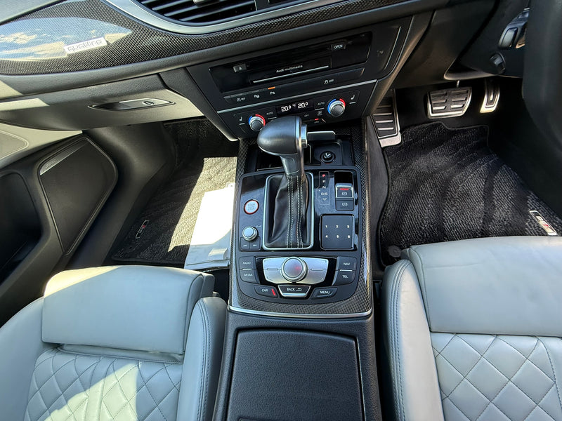 Audi 2013 S6 Avant, 77,xxxkm, Twin Turbo V8