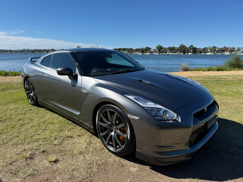 Nissan R35 GTR "PURE" 63,xxxKM 2008 Late headlights, DBA Wheels