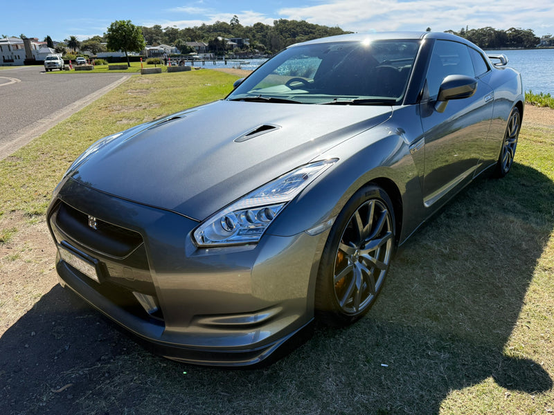 Nissan R35 GTR "PURE" 63,xxxKM 2008 Late headlights, DBA Wheels