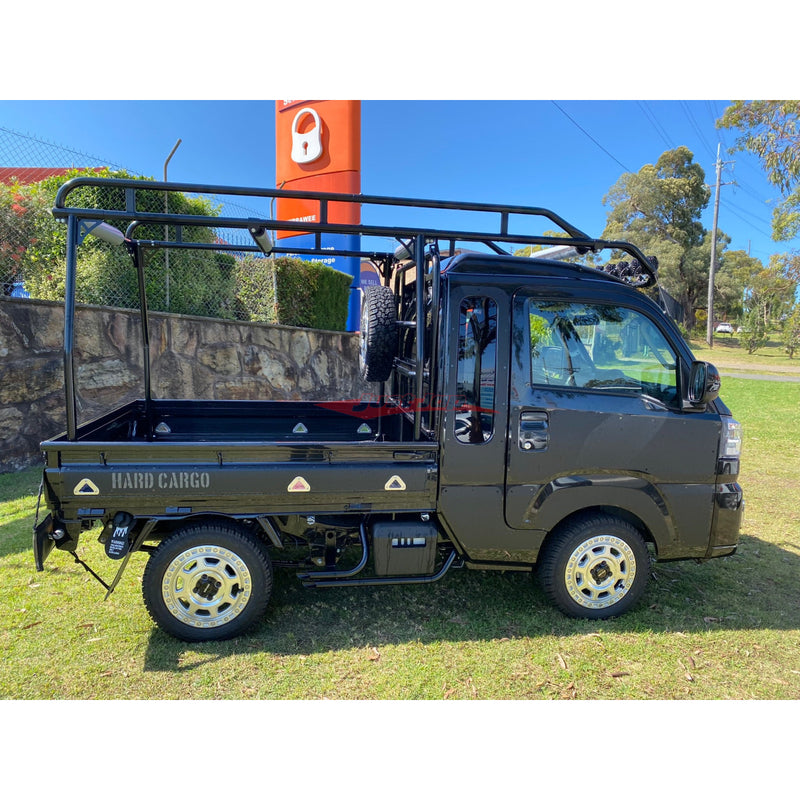 Daihatsu Hi-Jet 2024 4x4 Manual, Brand New, Fully Decked Out In Hard cargo Accessories