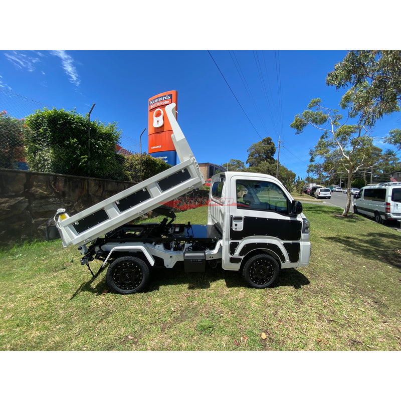 Daihatsu Hi-Jet 2024 Automatic TIPPER, 4x4, diff lock, key less entry