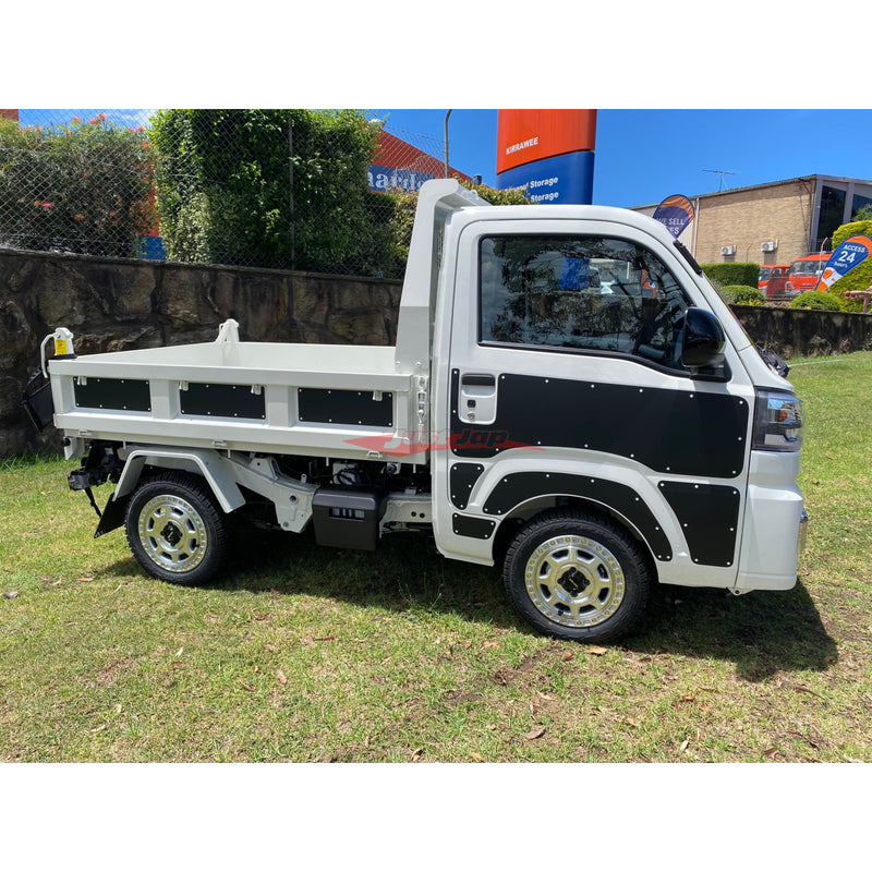 Daihatsu Hi-Jet 2024 Automatic TIPPER, 4x4, diff lock, key less entry