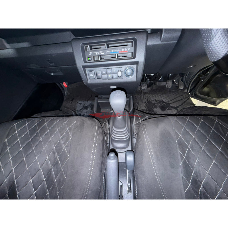 Daihatsu Hi-Jet 4x4 Manual, Full Hard Cargo Fit Out