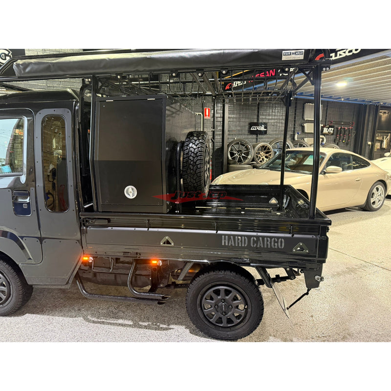 Daihatsu Hi-Jet 4x4 Manual, Full Hard Cargo Fit Out