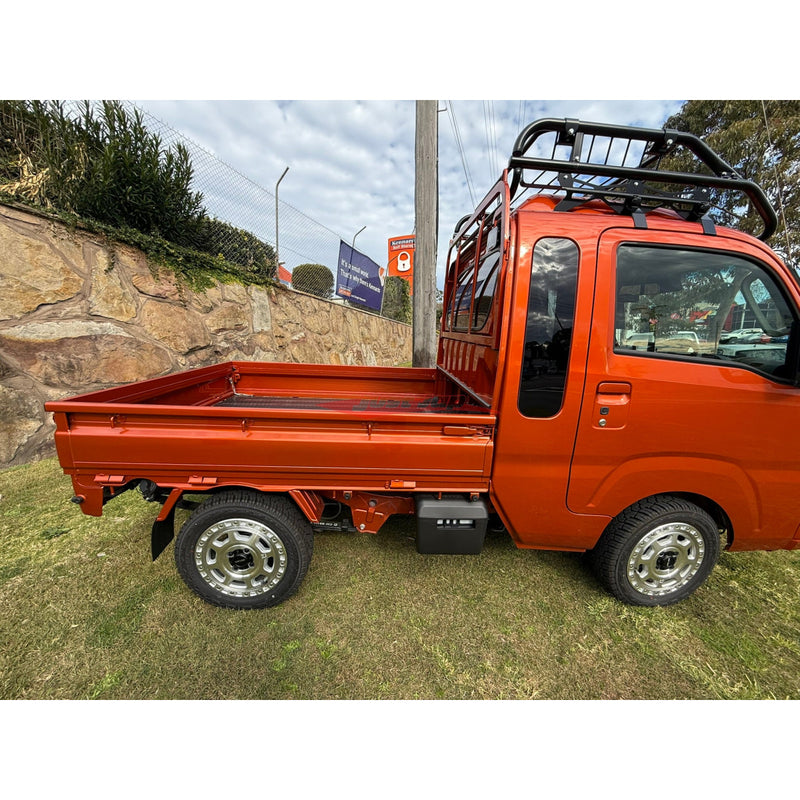 Daihatsu Hi-Jet Jumbo 4x4 Automatic 2024 Less then 20KM, Brand New!