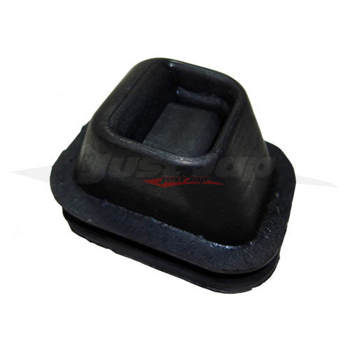 Genuine Nissan Clutch Fork Boot Fits Nissan S13/S14/S15 Silvia & 180SX/200SX, R33/R34 Skyline GTS-T/GTS-4, V35 Skyline, M35 Stagea & 350Z