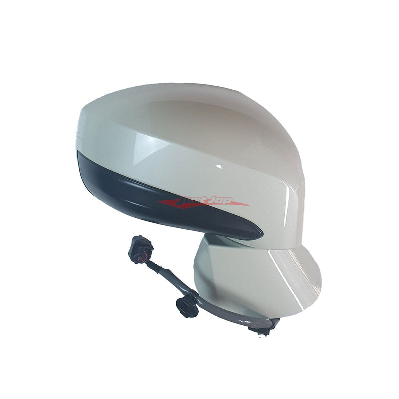 Genuine Nissan Door Mirror Assembly R/H (QX1 Pearl White) Fits Nissan R35 GTR 07-10