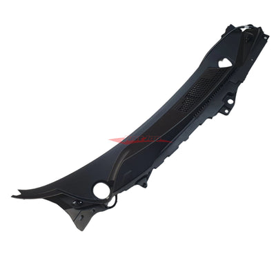 Genuine Nissan Front Lower Windscreen Cover Wiper Plenum Cowling R/H Fits Nissan R35 GTR