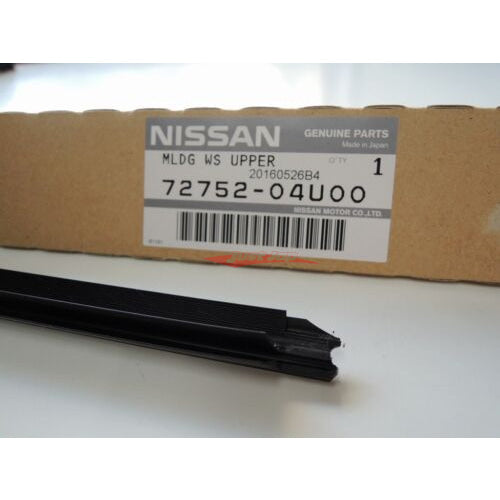 Genuine Nissan Front Upper Windscreen Moulding Fits Nissan R32 Skyline (2 Door)