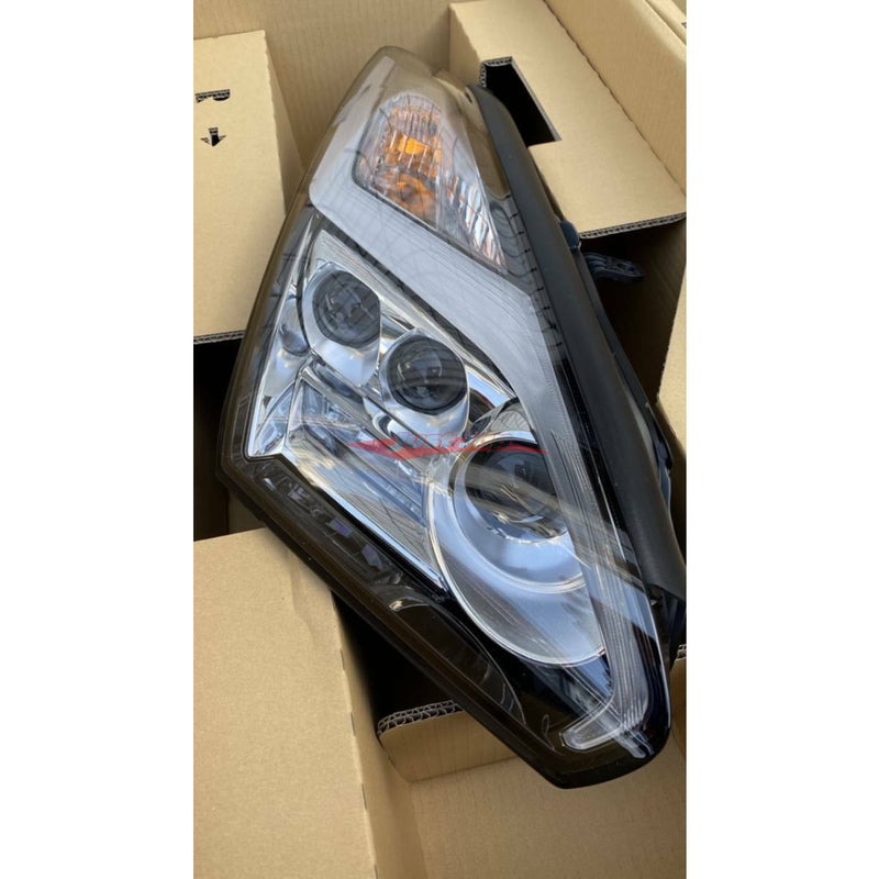 Genuine Nissan Headlight Assembly Set Fits Nissan R35 GTR EBA (MY17+)