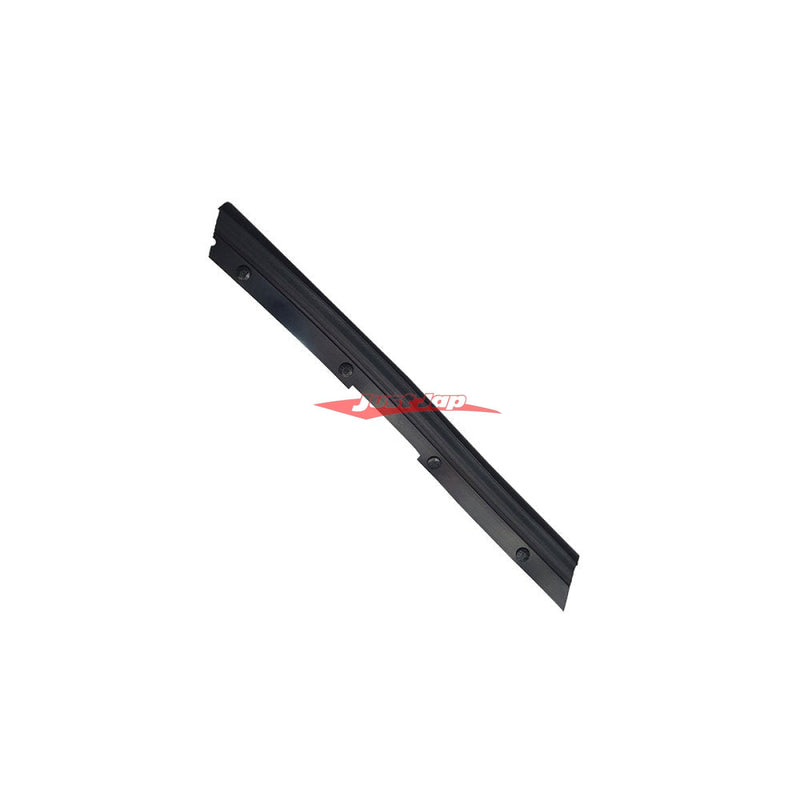 Genuine Nissan Headlight Bonnet Seal R/H Fits Nissan R32 Skyline GTS/T & GTR