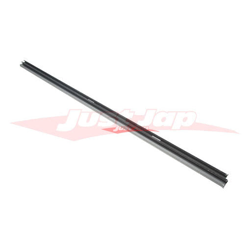 Genuine Nissan Inner Door Trim Glass Weather Strip R/H Fits Nissan R32 Skyline Coupe