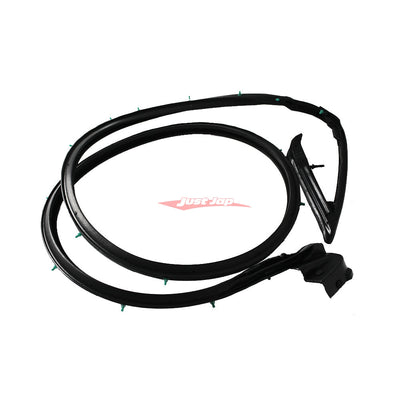 Genuine Nissan Lower Door Rubber Weatherstrip (L/H) Fits Nissan R32 Skyline (Coupe)