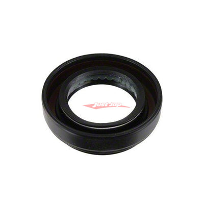 Genuine Nissan Rear Differential Side Shaft Seal (R200V) Fits Nissan E51 Elgrand, J50 Crossover, M35 Stagea, V35/V36 Skyline, Z33 350Z & Z34 370Z