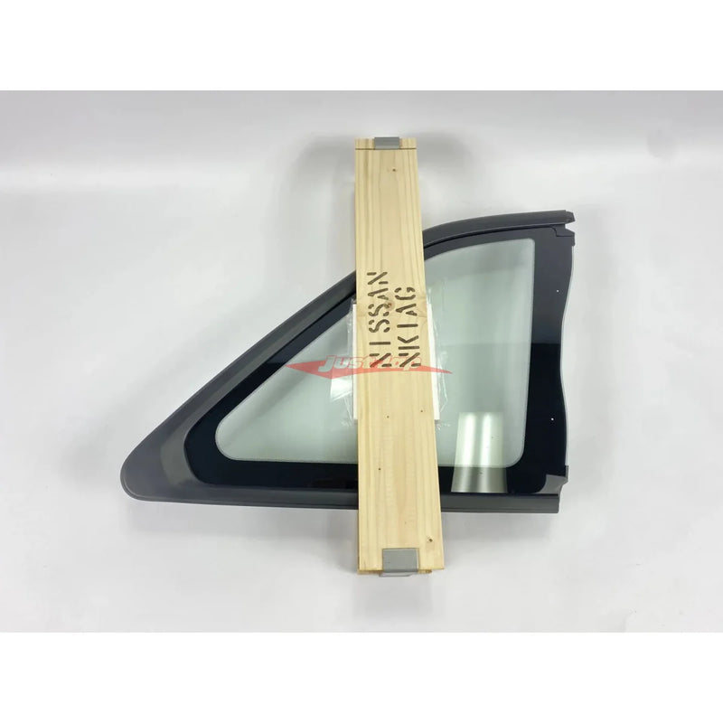 Genuine Nissan Rear Quarter Panel Glass R/H Fits Nissan R34 Skyline GT/T & GTR (Coupe)