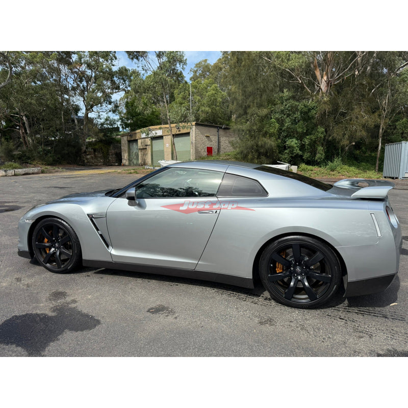 Nissan R35 GT-R Premium Edition With BOSE 50,xxxKM Nothing to Spend