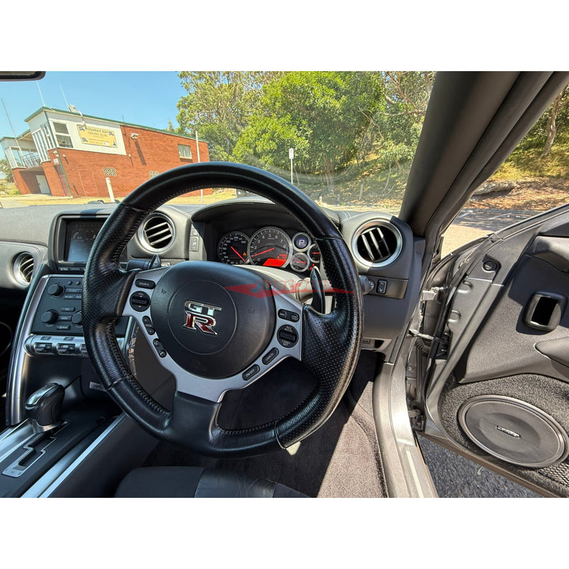 Nissan R35 GTR 44,xxxKM Premium Gun Metal Grey