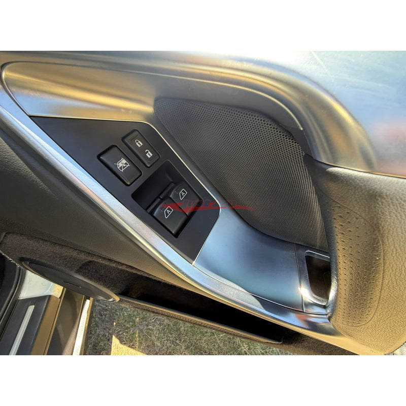 Nissan R35 GTR, 54,xxxKM White, Bose Fully Serviced!