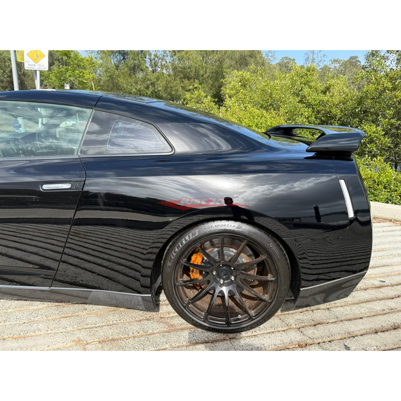 Nissan R35 GTR Premium 2007, 107,xxxKM, Blitz Coilovers, BC racing Wheels, Intakes.