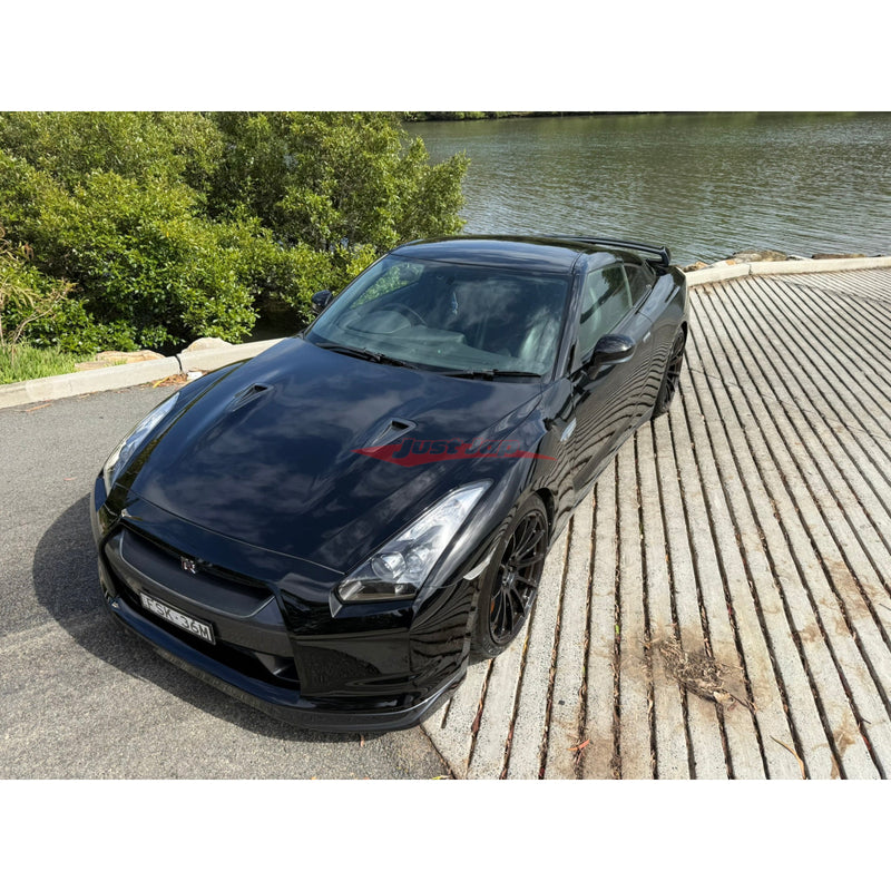 Nissan R35 GTR Premium 2007, 107,xxxKM, Blitz Coilovers, BC racing Wheels, Intakes.