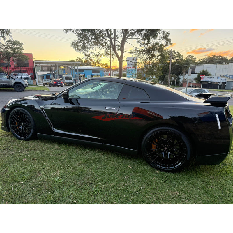 Nissan R35 GTR Premium 63,xxxKM Triple Black