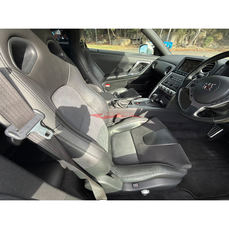 Nissan R35 GTR Premium 98,xxxKM 2008